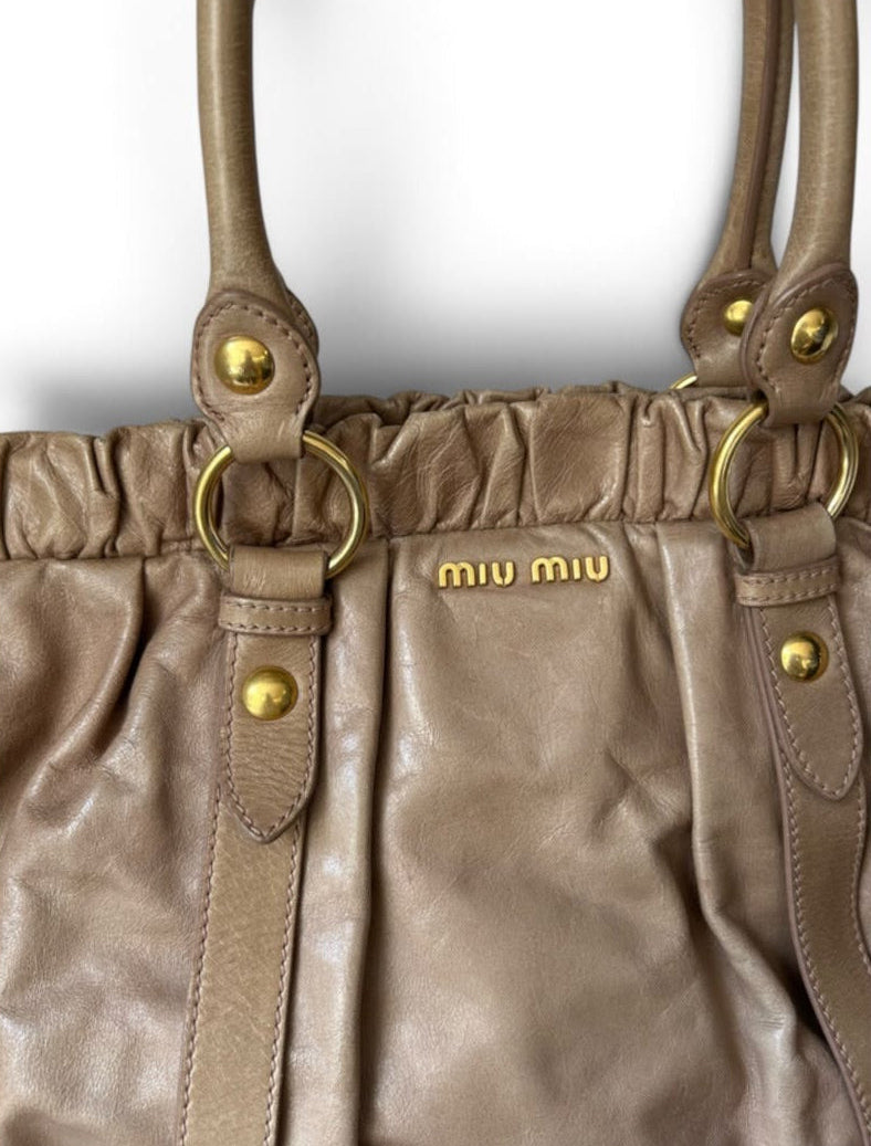 MiuMiu Vitello beige