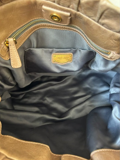 MiuMiu Vitello beige