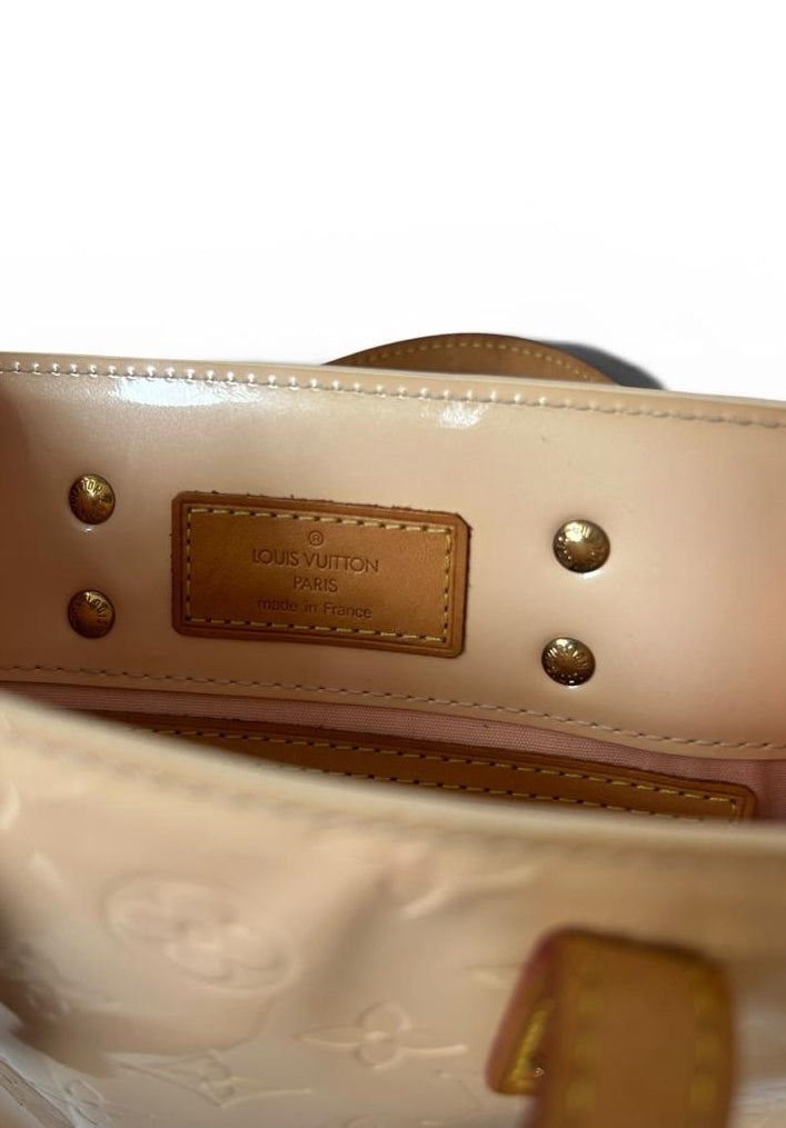 Louis Vuitton Monogram Vernis Reade apricot vinyl