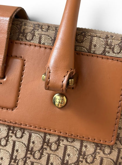 Dior Hobo brown
