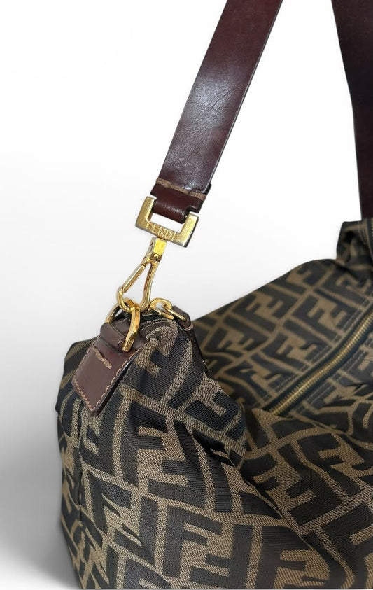 Fendi Zucca Hobo brown