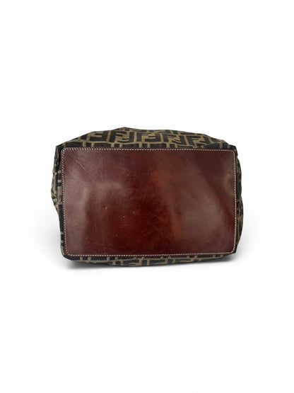 Fendi Zucca Hobo brown