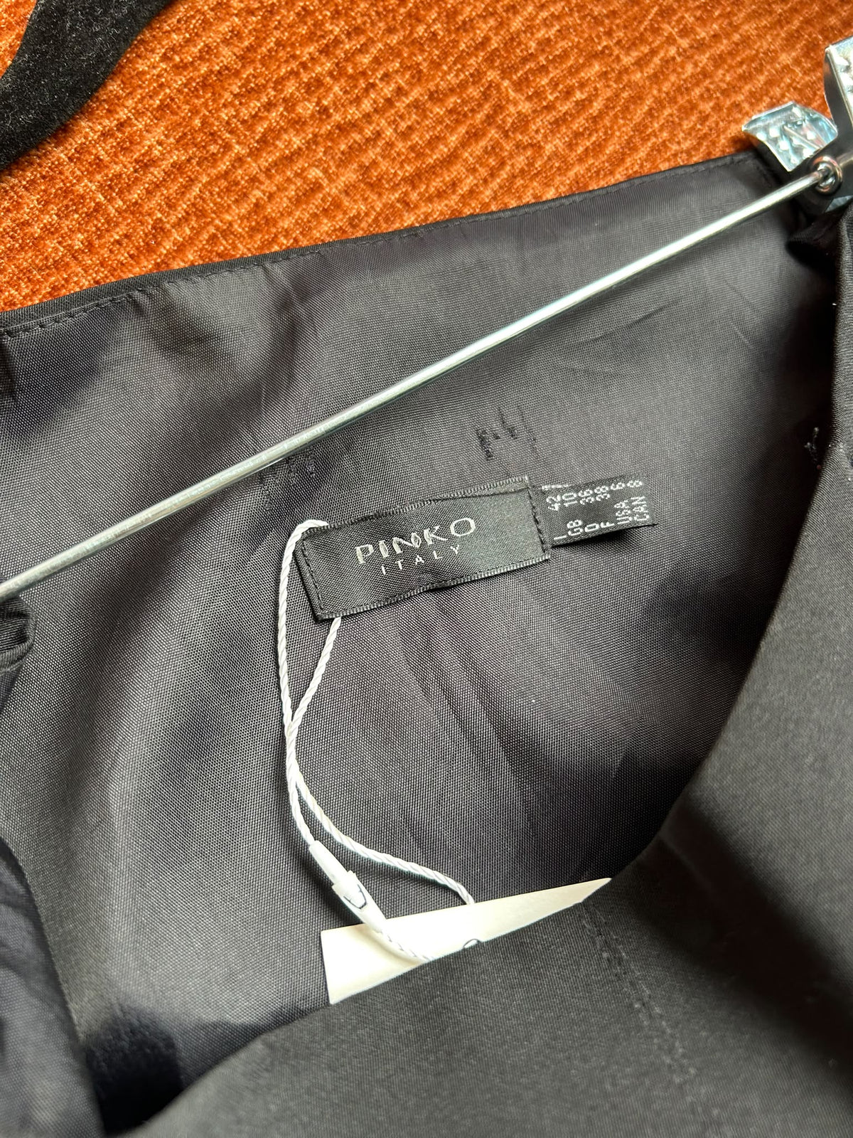 Pinko siren skirt with zip black