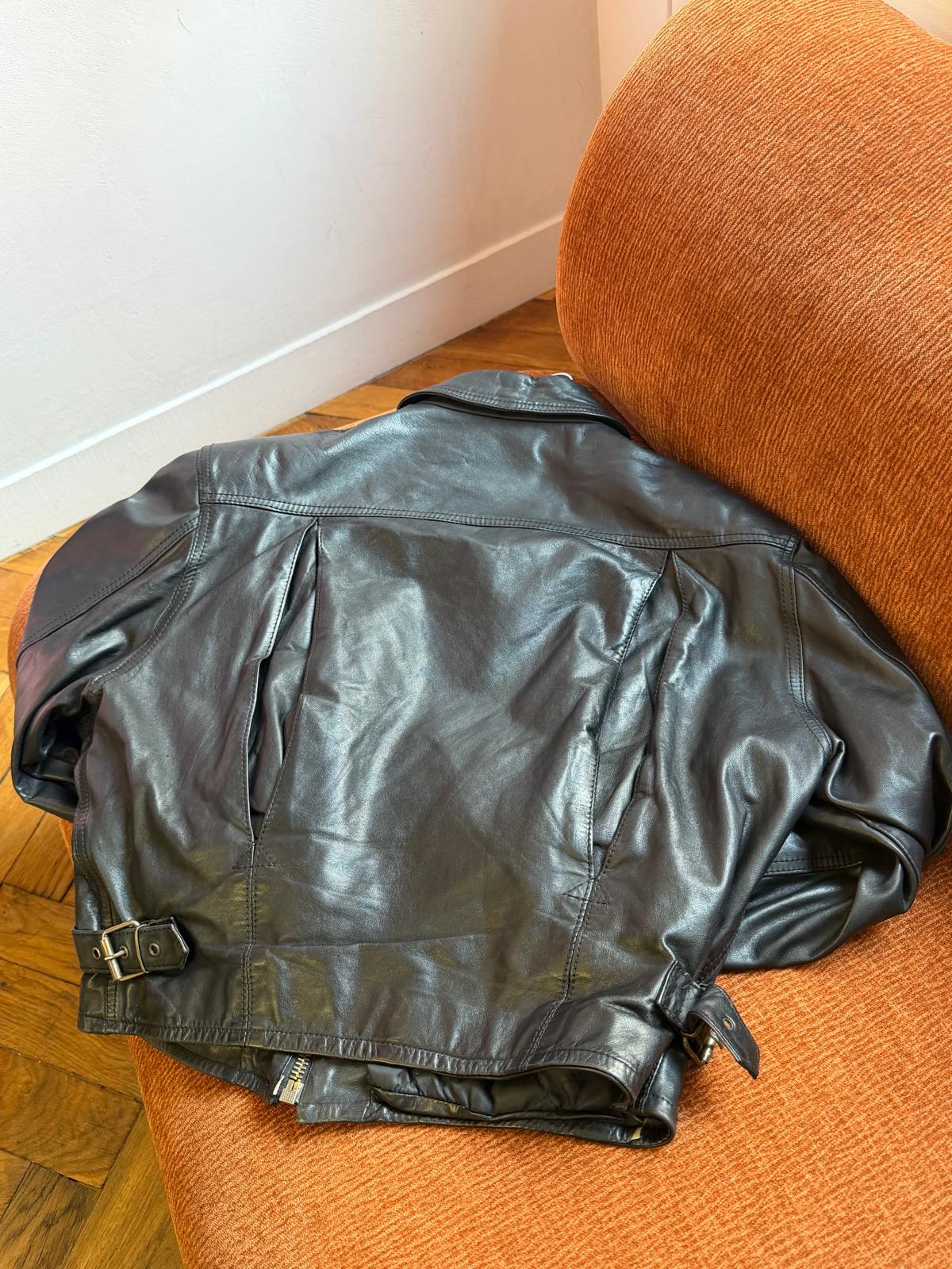 Vintage leather bomber black